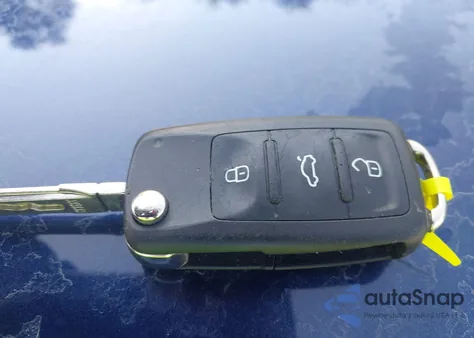 2015 Volkswagen Passat 1.8T Se from USA, damaged, VIN 1VWBT7A38FC007641